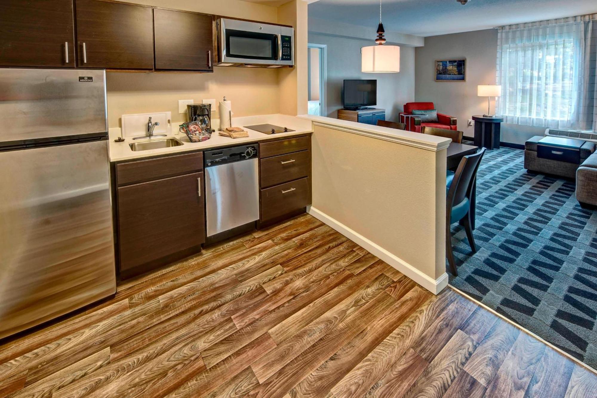 Towneplace Suites By Marriott Auburn University Area Exterior foto